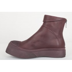Lofina cool boot with a...